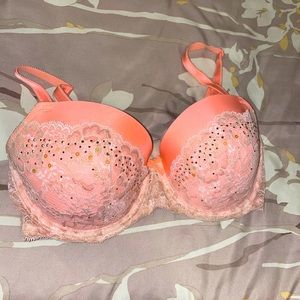 Victoria’s Secret bra